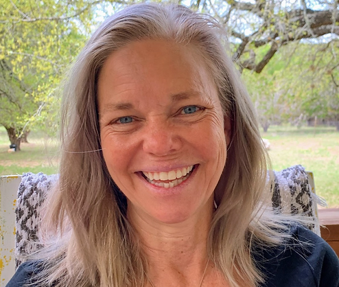 Valerie Cordes, MS, is a School Garden Coach for the EdEN lab. She serves as a teacher mentor for SproUTing Teachers and is passionate about improving student health with Texas educators.